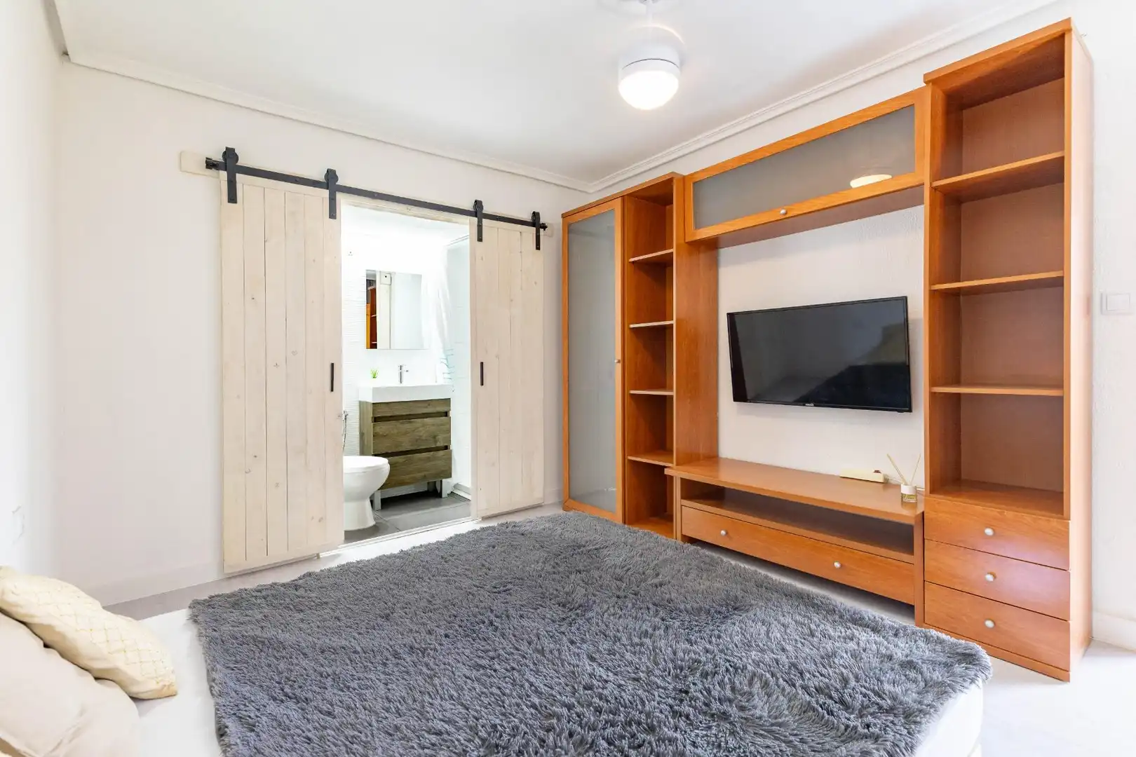 Dormitori de Apartament en venda en Godella amb Aire condicionat i Balcó