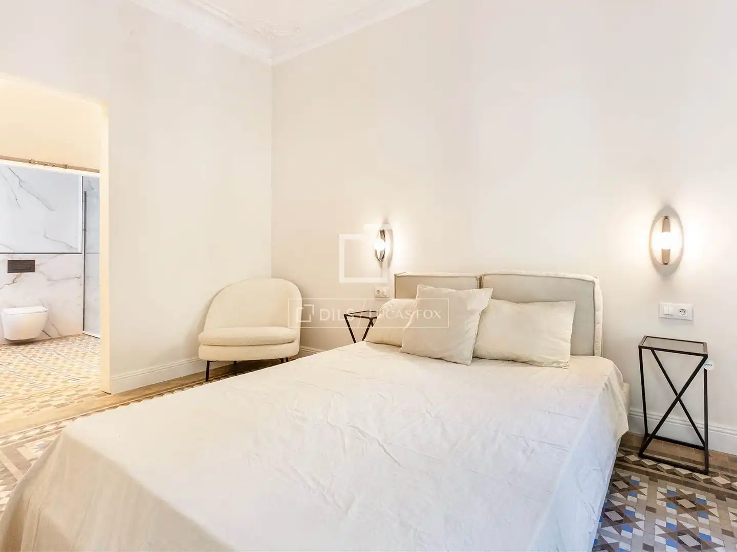 Bedroom of Flat for sale in Barcelona  with Air Conditioner, Private garden and Terrace