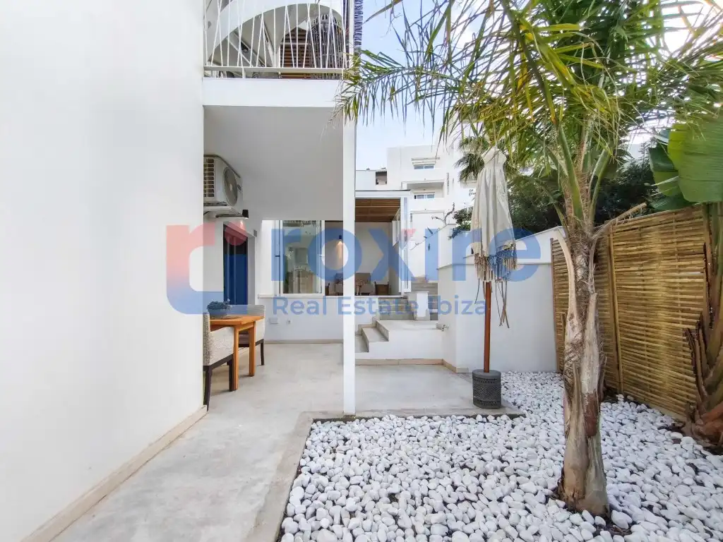 Vista exterior de Estudio en venta en Sant Josep de sa Talaia con Aire acondicionado, Terraza y Piscina