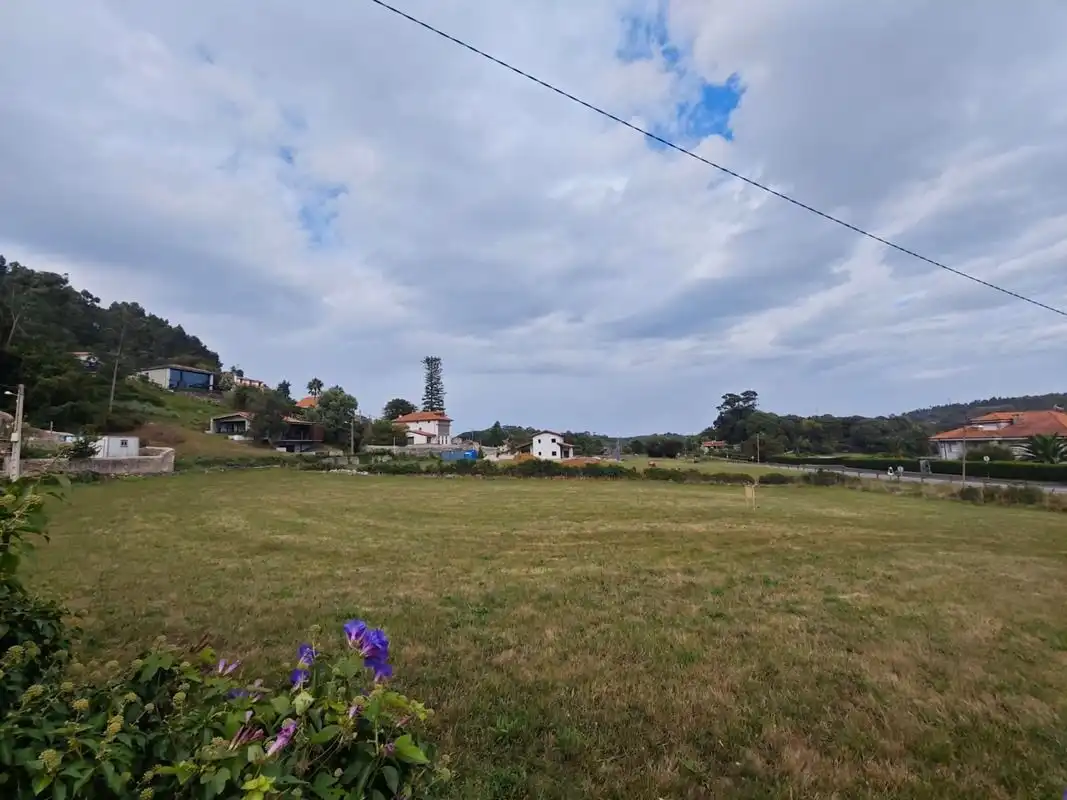 Residencial en venda en Llanes