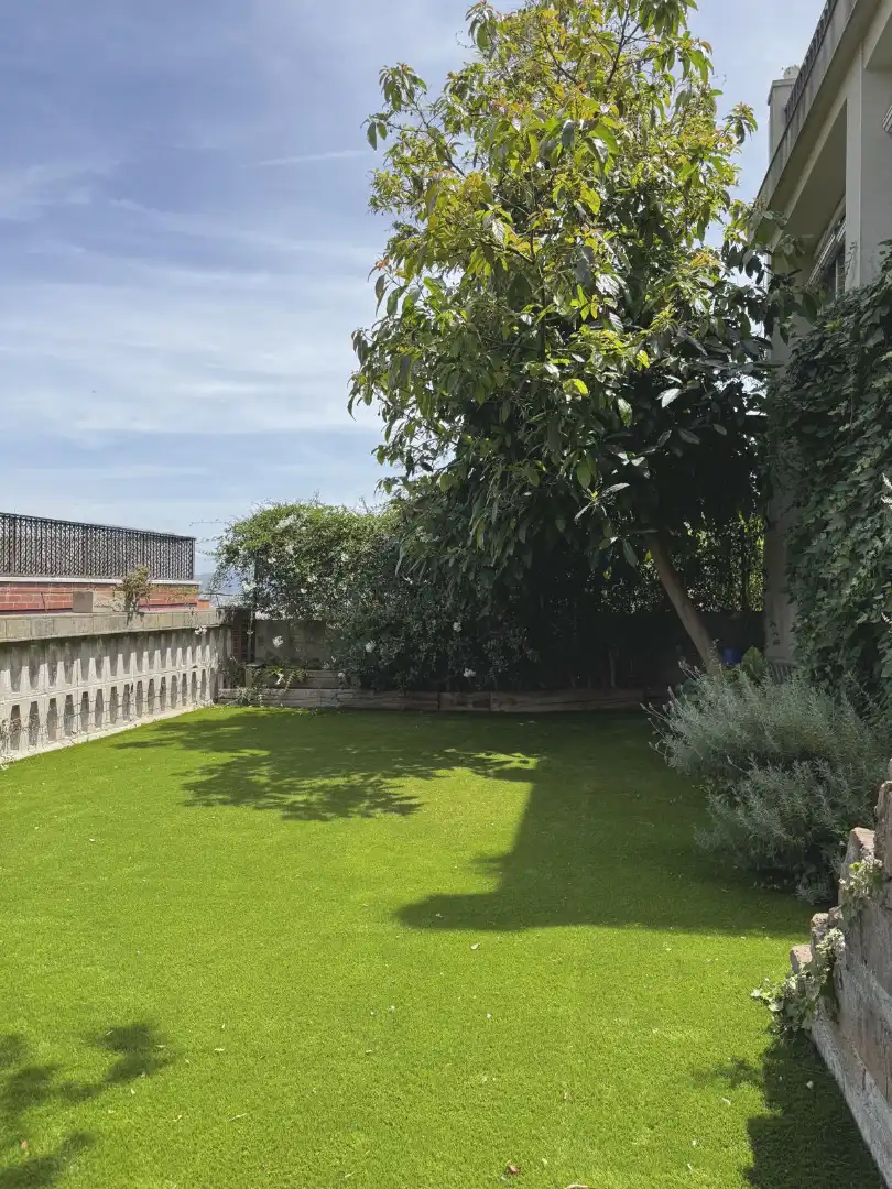 Jardí de Dúplex en venda en Barcelona amb Aire condicionat, Calefacció i Jardí privat