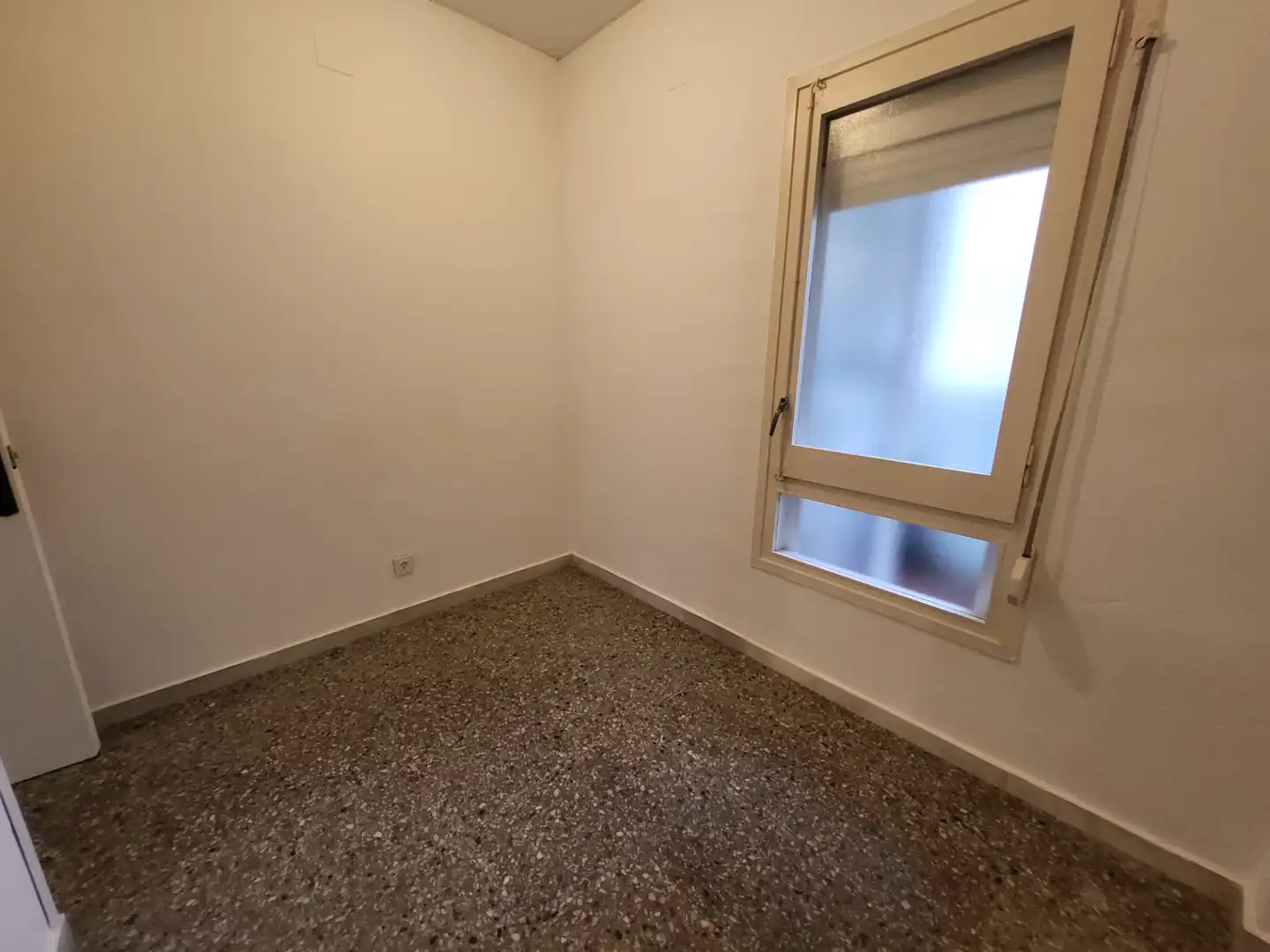 Habitación de Piso en venta en Barcelona con Aire acondicionado y Horno