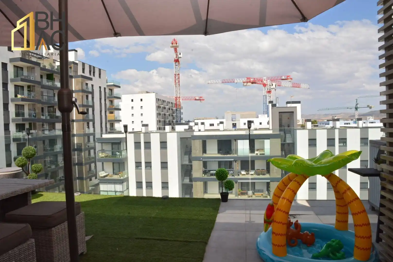 Terrasse von Dachboden zum Verkauf in Alcalá de Henares mit Klimaanlage, Heizung und Terrasse