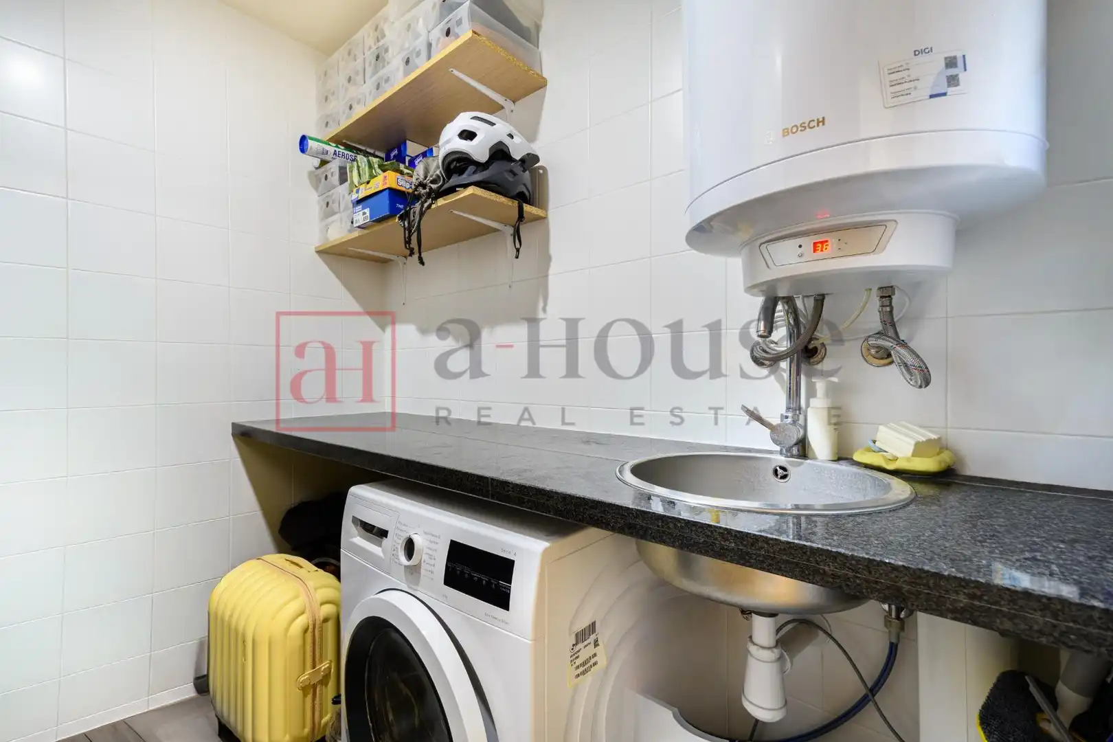 Kitchen of Flat for sale in Barcelona  with Heating, Parquet flooring and Terrace