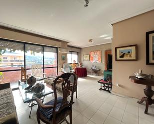 Living room of Flat for sale in Plasencia  with Air Conditioner and Balcony