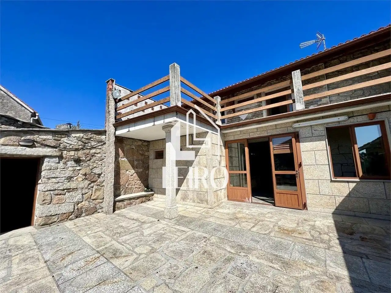 Vista exterior de Casa o chalet en venta en Vilagarcía de Arousa con Jardín privado, Terraza y Trastero