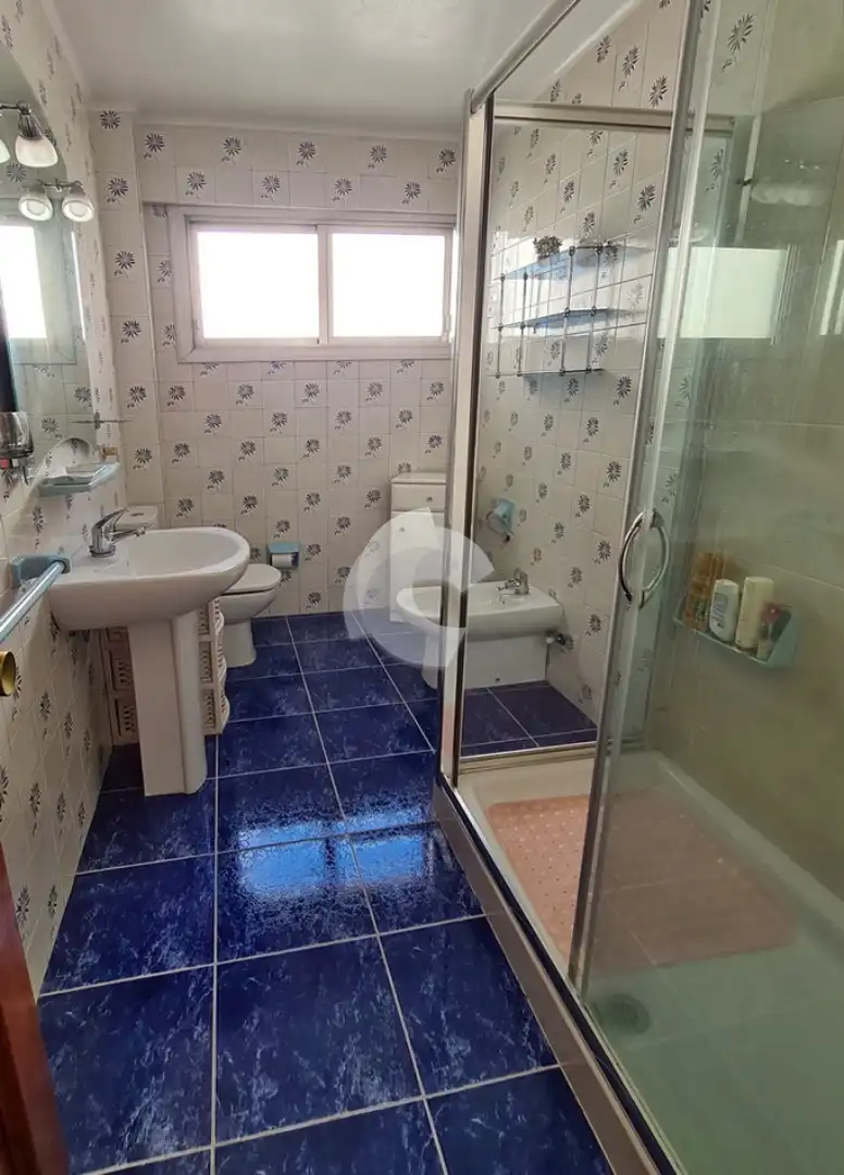 Bathroom of Flat for sale in Vigo   with Heating, Furnished and Balcony
