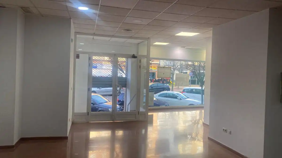 Local comercial en alquiler en Almendralejo, imagen 2