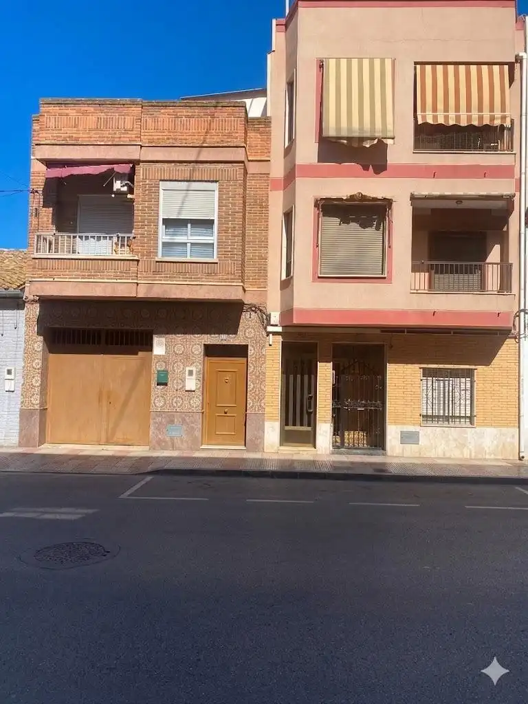 Exterior view of Flat for sale in Silla  with Balcony