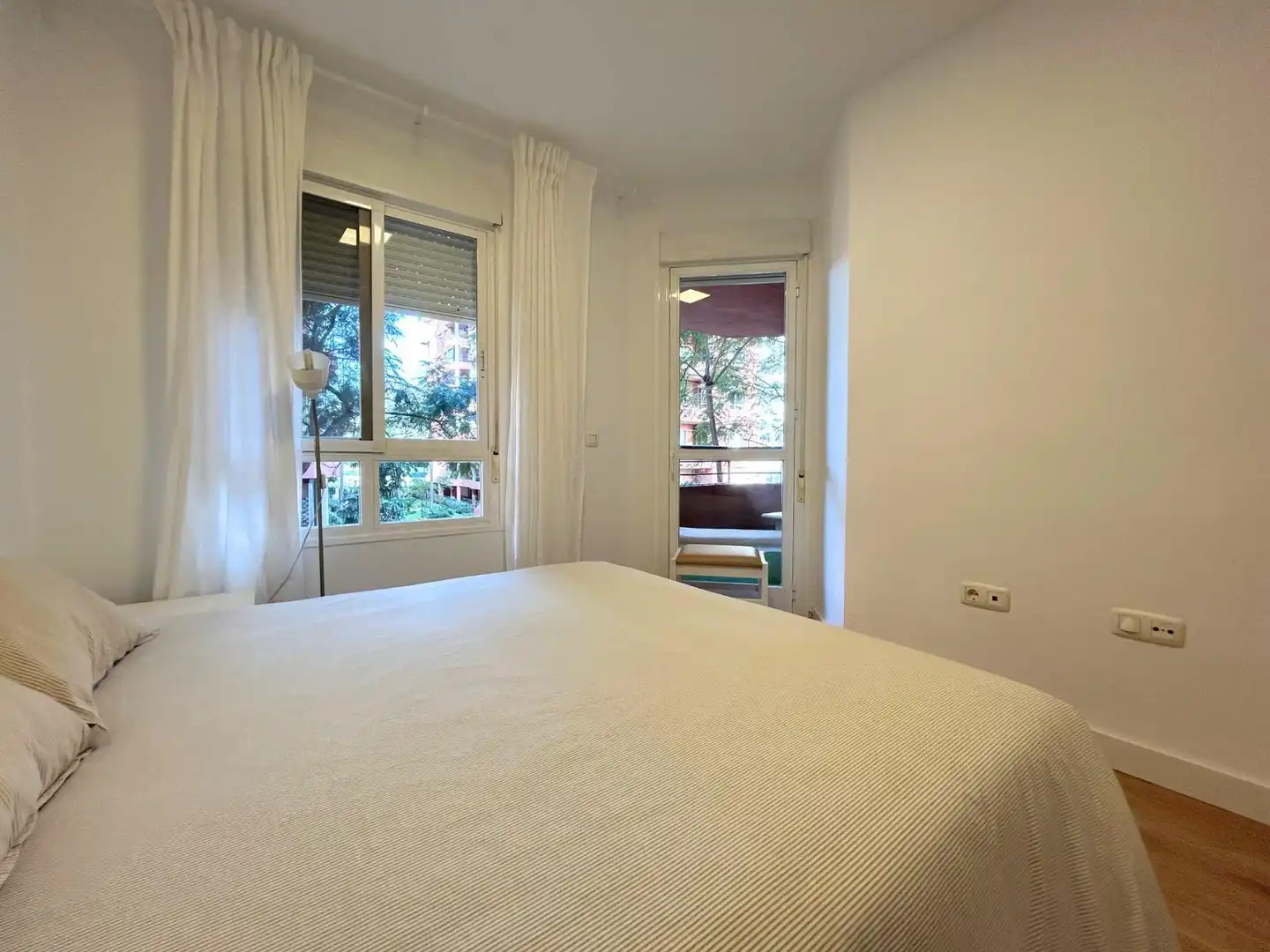 Apartamento con piscina en venta en Los Boliches, imagen 26
