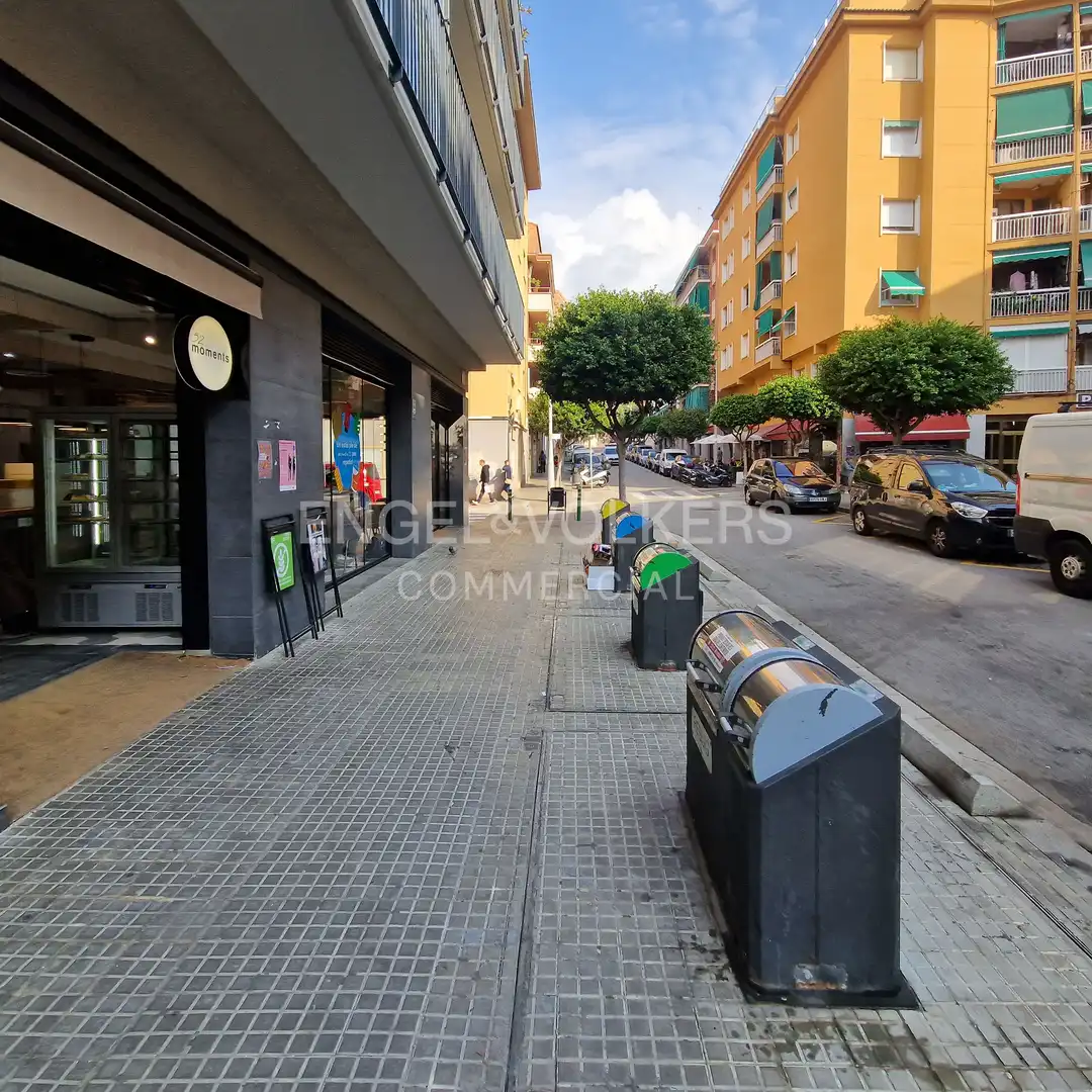 Local comercial en venda a Centre - Can Nadal, imagen 6