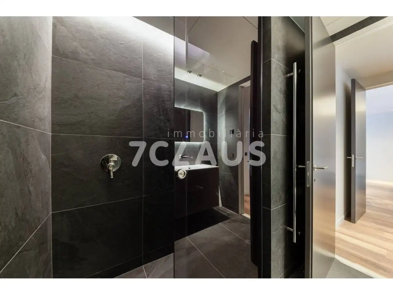 Baño de Piso en venta en Andorra la Vella con Aire acondicionado, Calefacción y Parquet