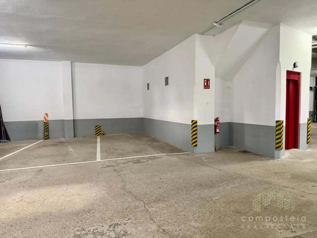 Pis amb ascensor en venda a Rúa Loureiro, imagen 27