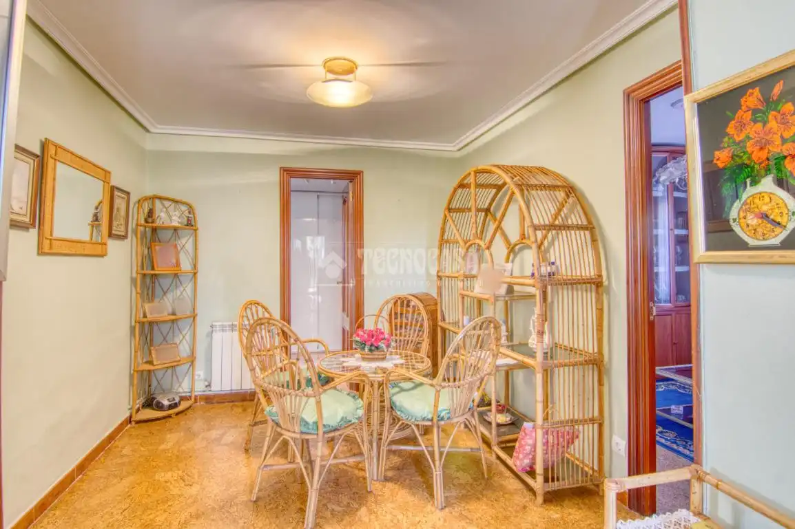 Piso en venta en Alisal - San Román