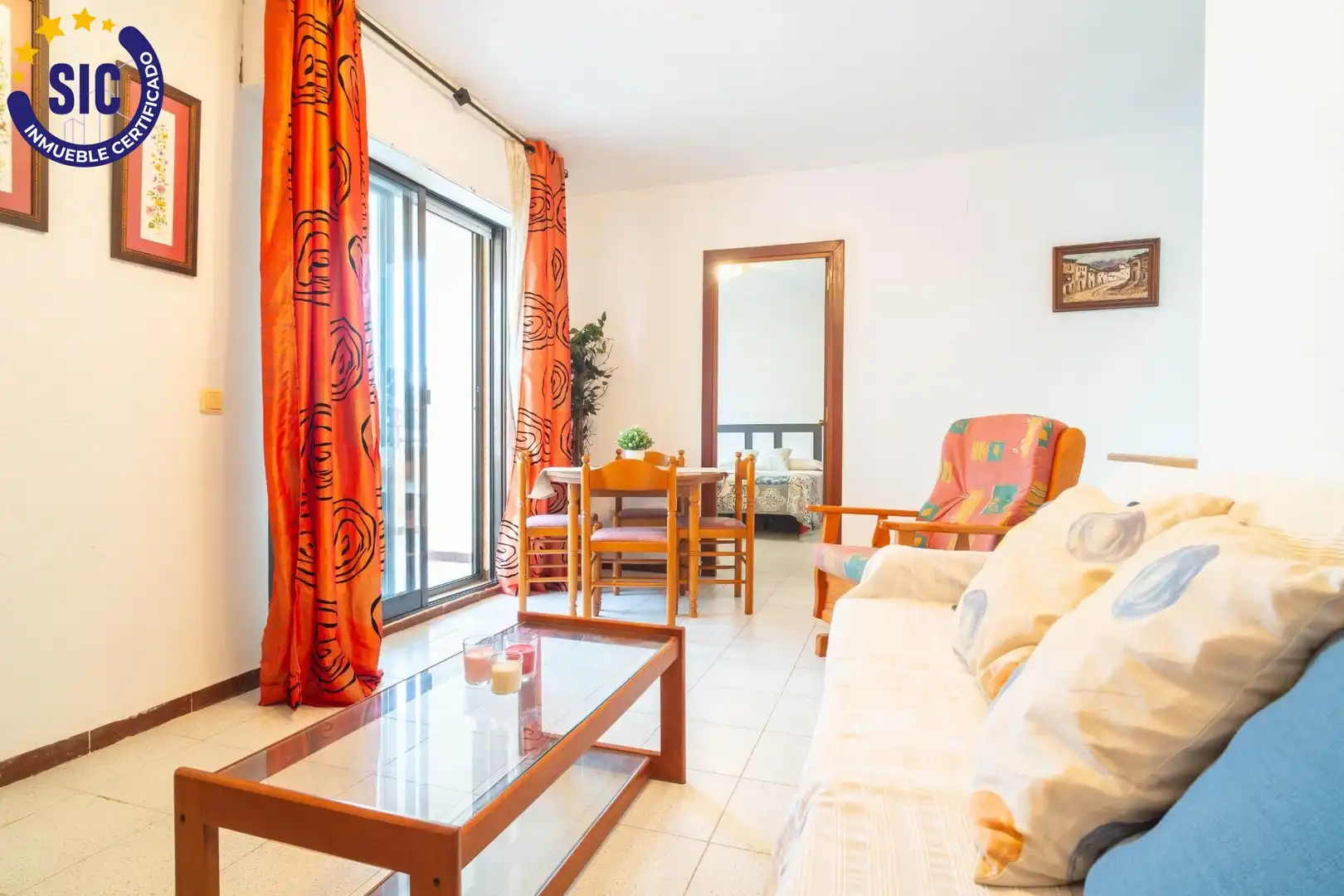 Sala d'estar de Apartament en venda en Oropesa del Mar / Orpesa amb Terrassa, Moblat i Piscina comunitària