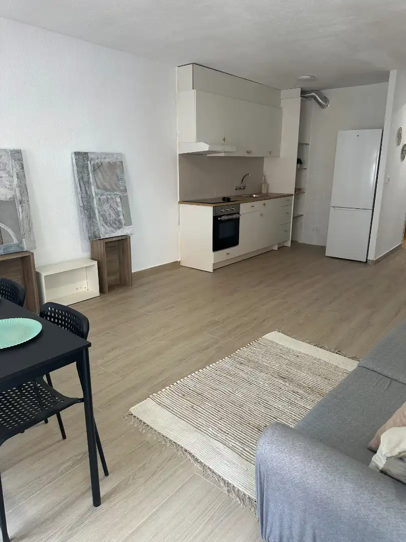 Wohnungen zur Miete in Benicarló mit Terrasse, Möbliert und Ofen