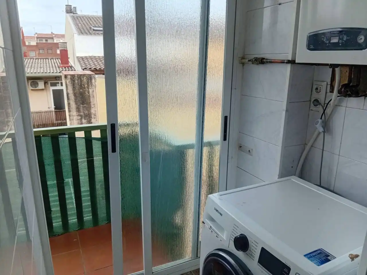 Balcony of Flat for rent in Nord-est