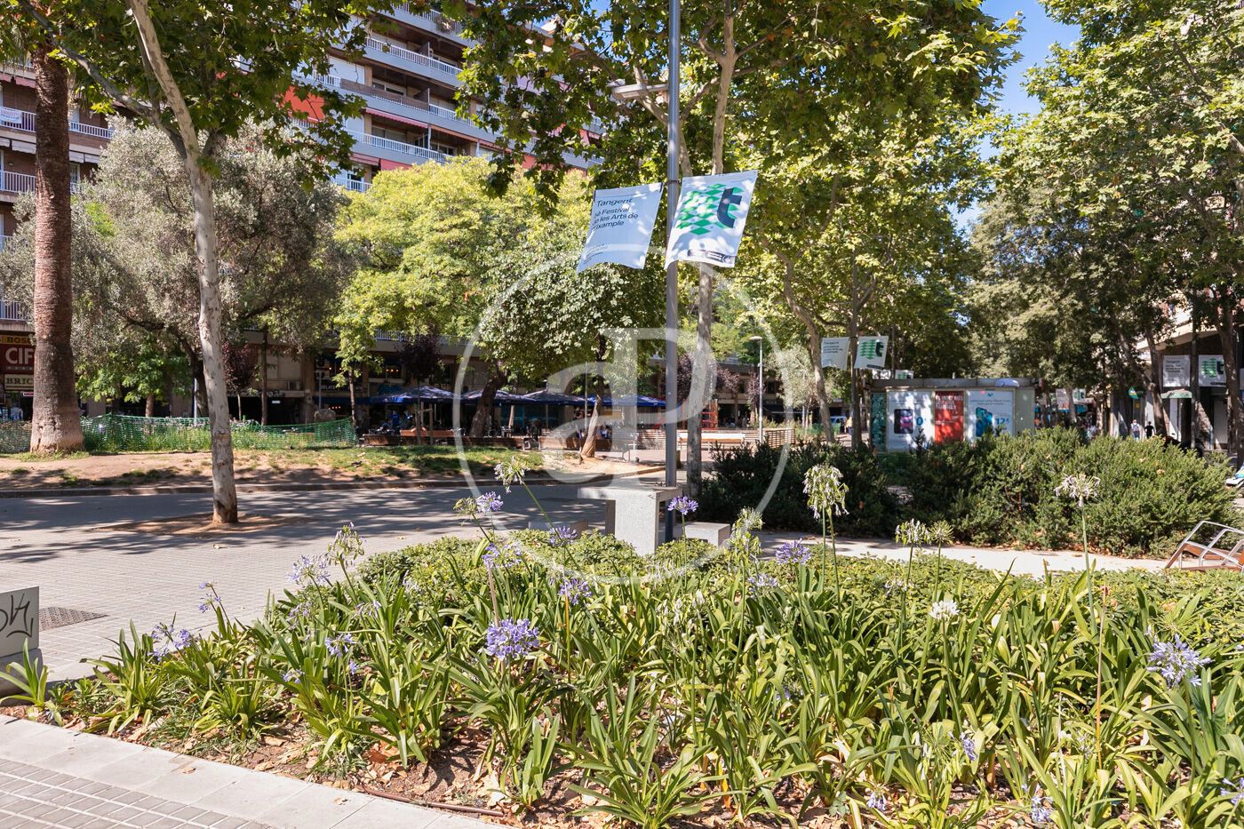 Exterior view of Flat for sale in  Barcelona Capital  with Heating