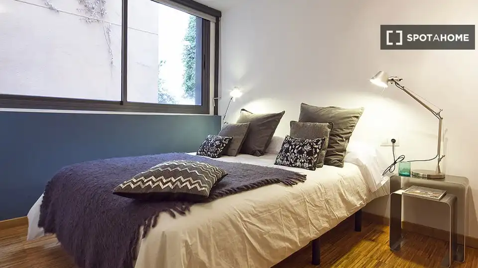 Habitación de Piso de alquiler en Barcelona con Aire acondicionado, Calefacción y Amueblado