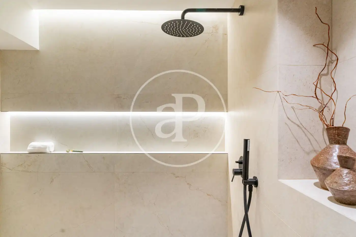 Baño de Piso en venta en Madrid con Aire acondicionado, Calefacción y Terraza
