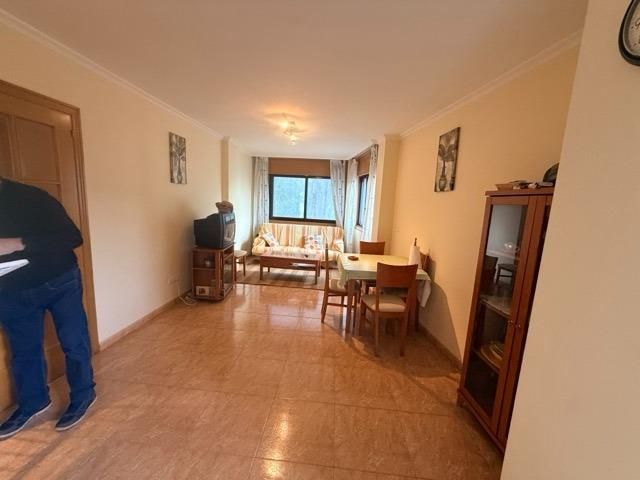 Wohnzimmer von Wohnung zum Verkauf in Poio mit Abstellraum und Gemeinschaftspool