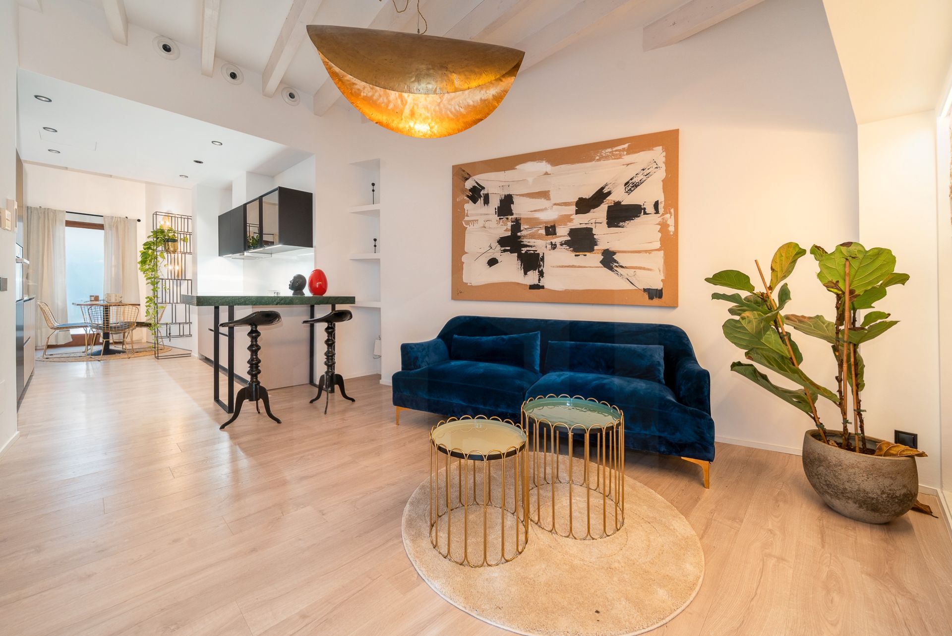 Sala d'estar de Casa adosada en venda en  Palma de Mallorca amb Aire condicionat, Jardí privat i Parquet