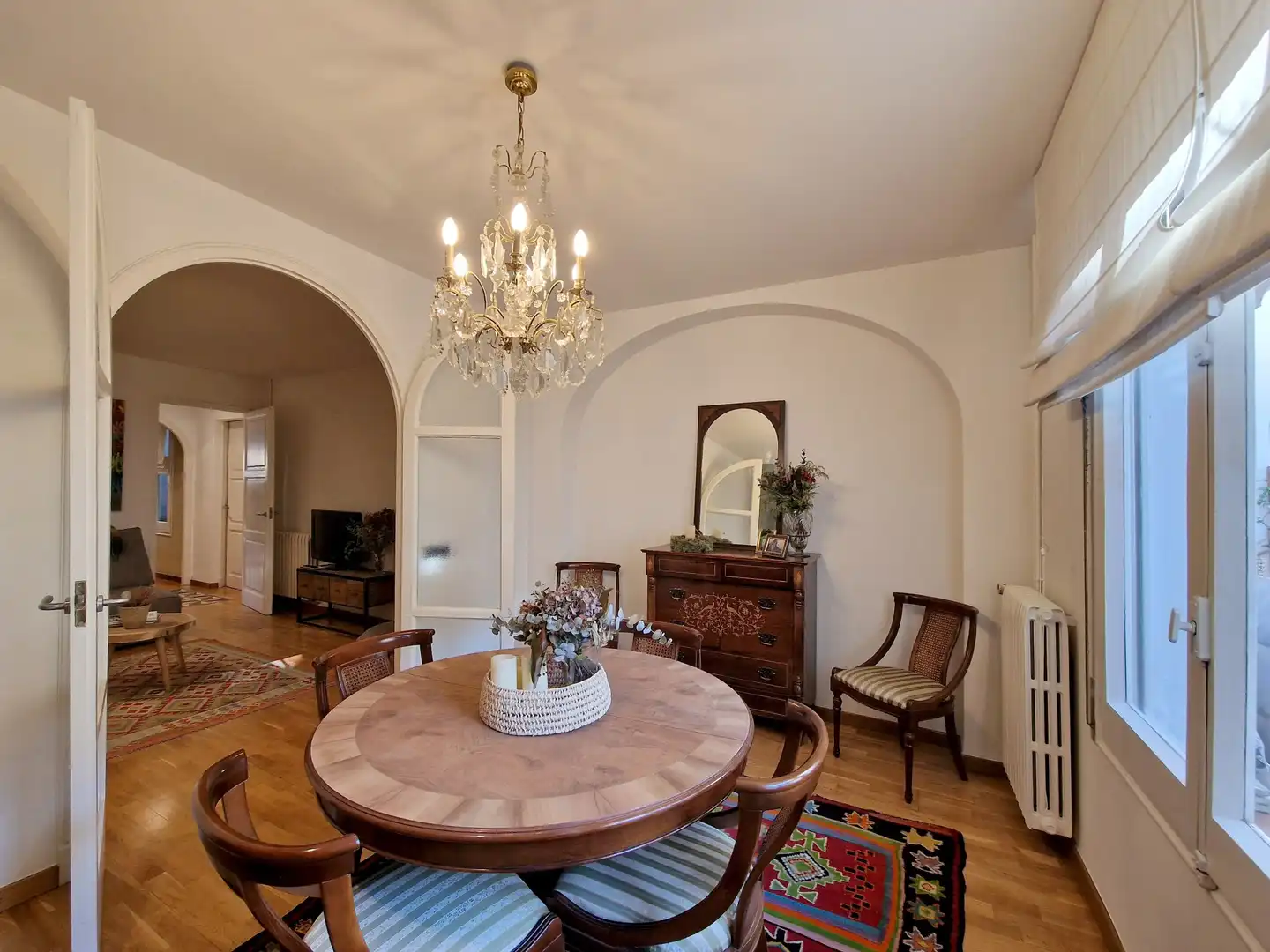 Dining room of Flat for sale in Girona  with Air Conditioner, Heating and Terrace