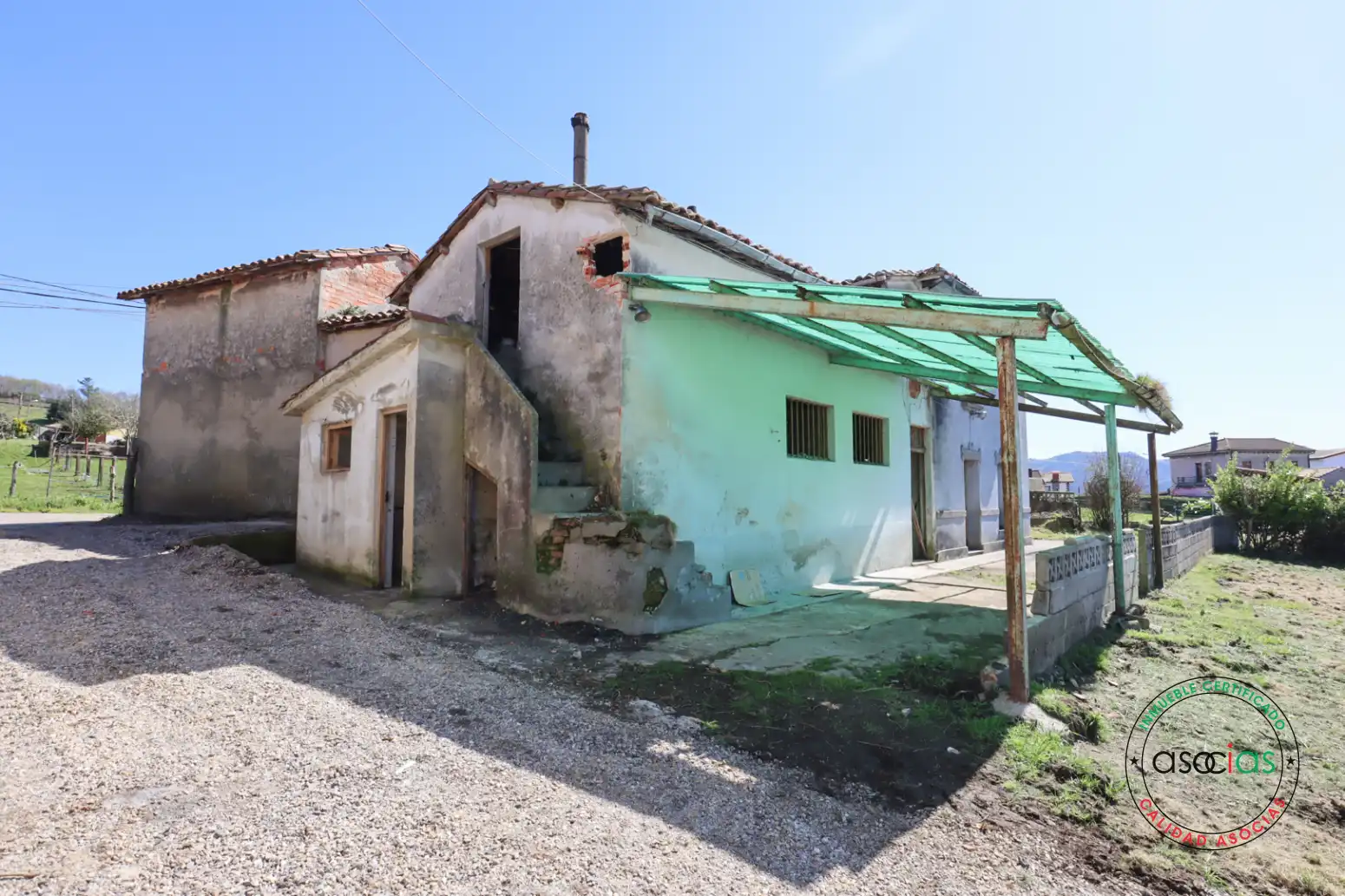 Vista exterior de Casa o xalet en venda en Siero amb Traster