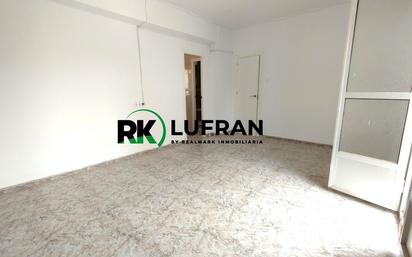 Bedroom of Flat for sale in Elda  with Terrace and Balcony