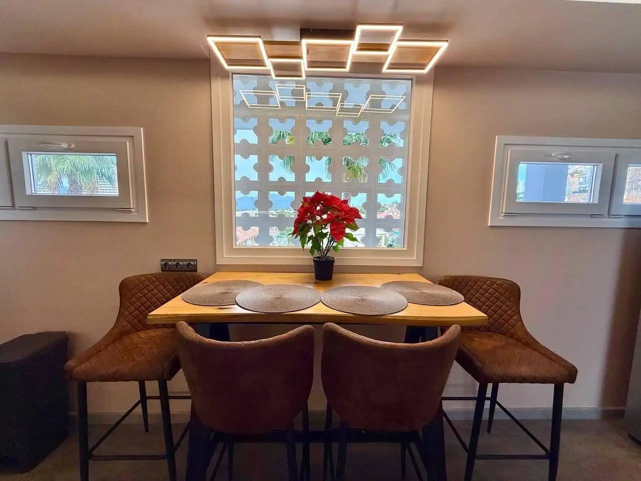 Esszimmer von Maisonette zum Verkauf in Benidorm mit Privatgarten, Terrasse und Möbliert