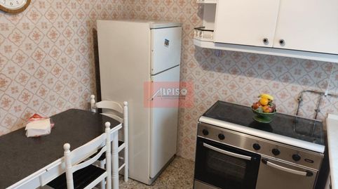 Foto 2 de Piso en venta en Avda. de Santiago, Ventiun, Ourense Capital