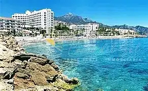 Vista exterior de Apartament en venda en Nerja amb Terrassa, Piscina i Forn