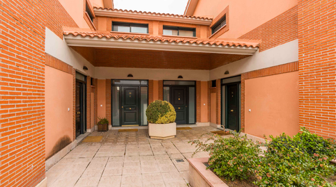 Foto 3 de Casa adosada de lloguer a N/a, Encinar de los Reyes, La Moraleja