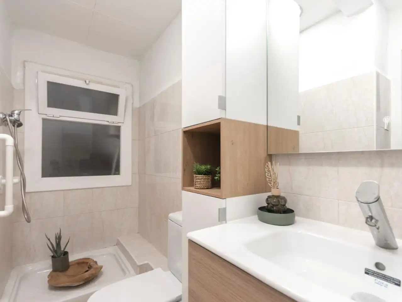 Flat with lift for sale in Avenida sant Esteve 67, imagen 13