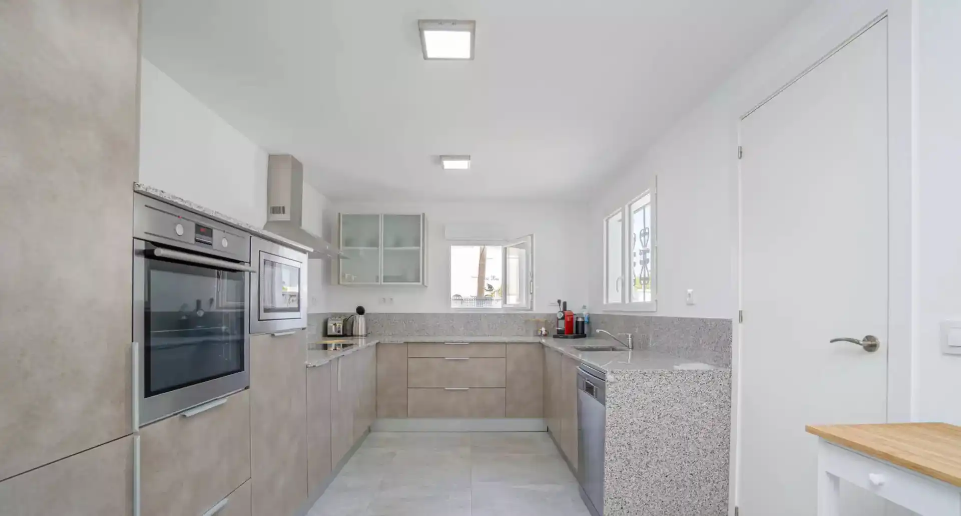 Casa con piscina in vendita a REQUESENS, imagen 9