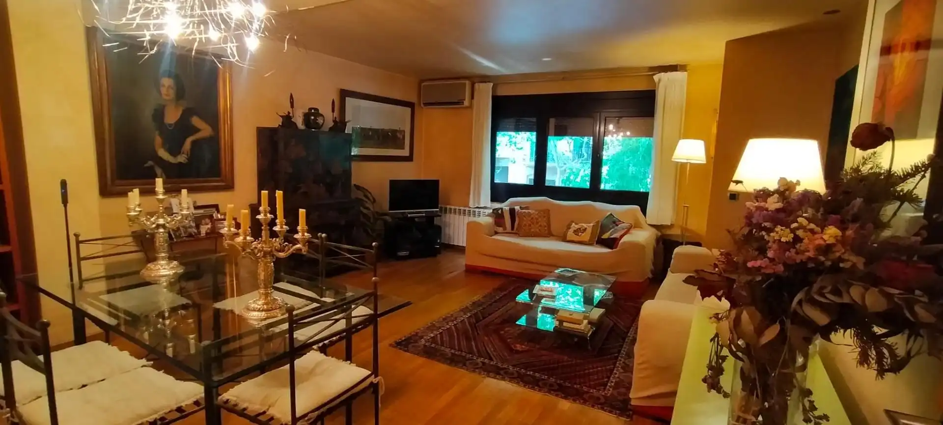 Sala d'estar de Pis en venda en Barcelona amb Aire condicionat i Calefacció