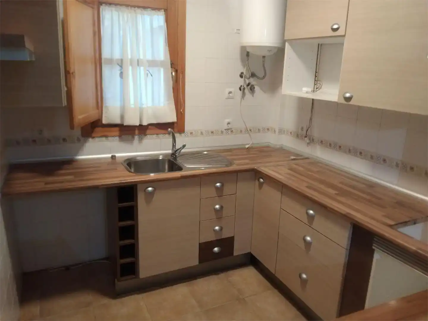 Cuina de Dúplex en venda en Enix amb Aire condicionat, Jardí privat i Moblat