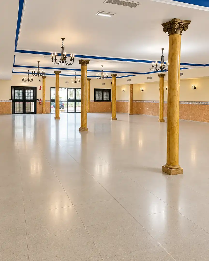 Nau industrial en venda en Estepona