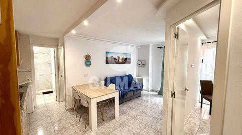 Foto 2 de Piso en venta en Avenida de Suecia, Nº 17, Los Cristianos, Arona
