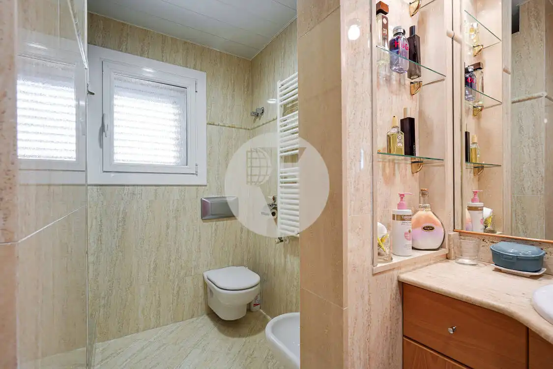 Baño de Casa o chalet en venta en Viladecans con Aire acondicionado, Calefacción y Terraza