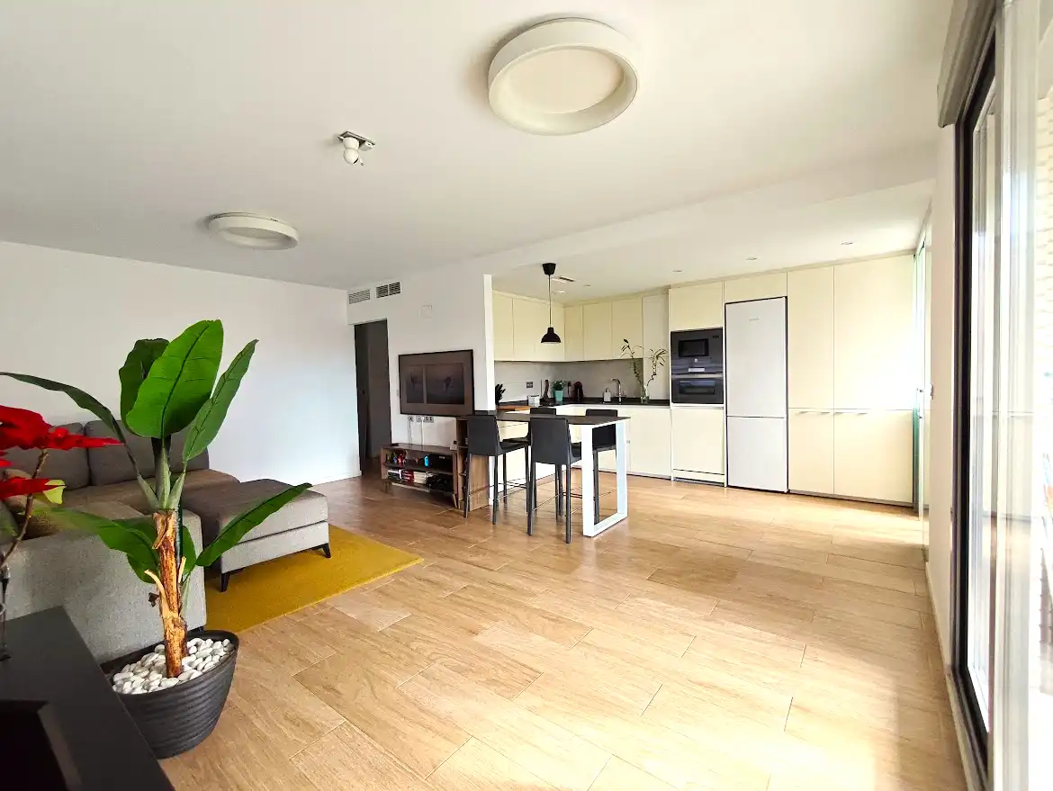 Sala d'estar de Pis en venda en Murcia amb Aire condicionat, Calefacció i Terrassa