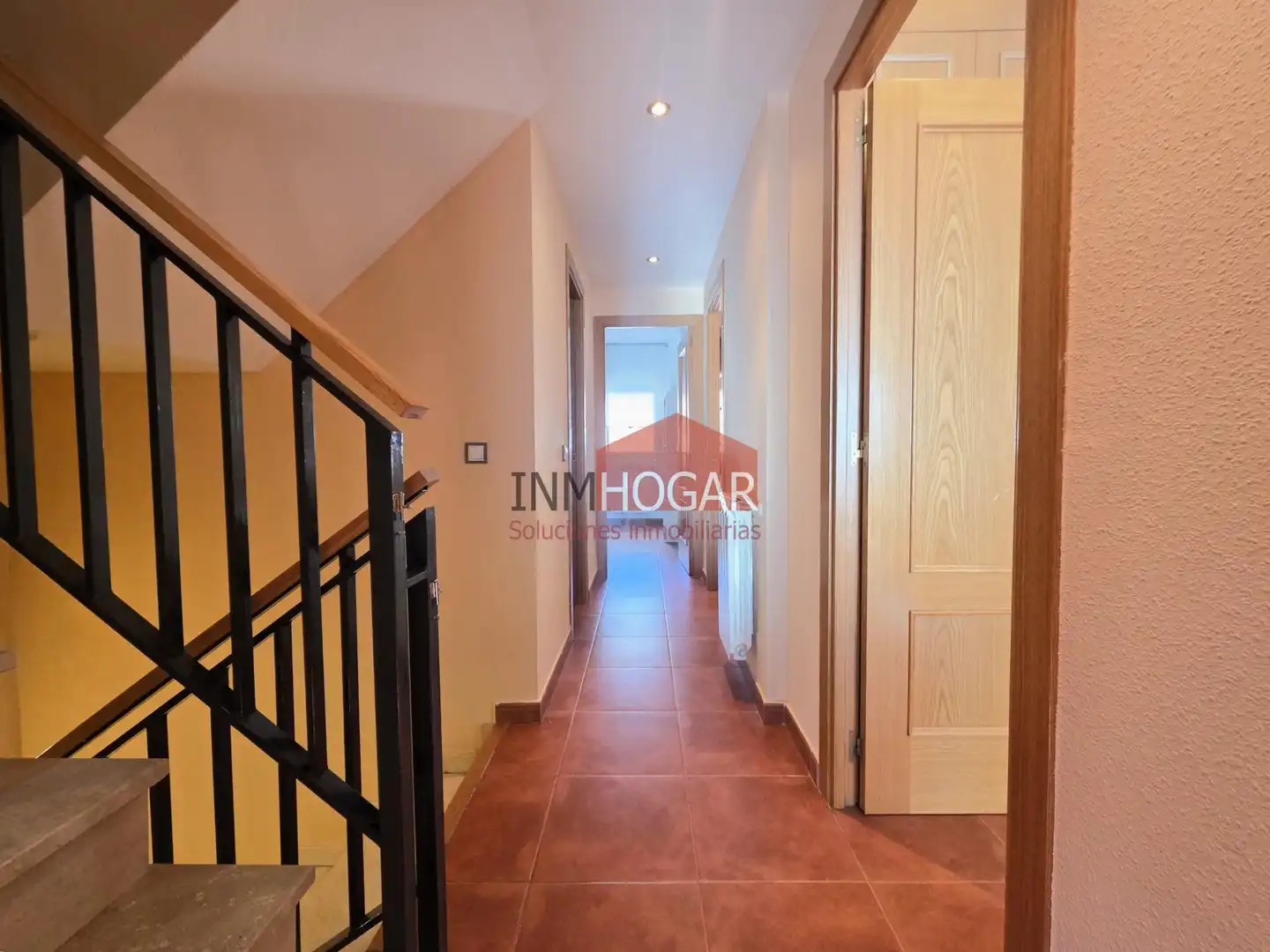 Casa adosada en venta en Hervencias Altas - El Pinar