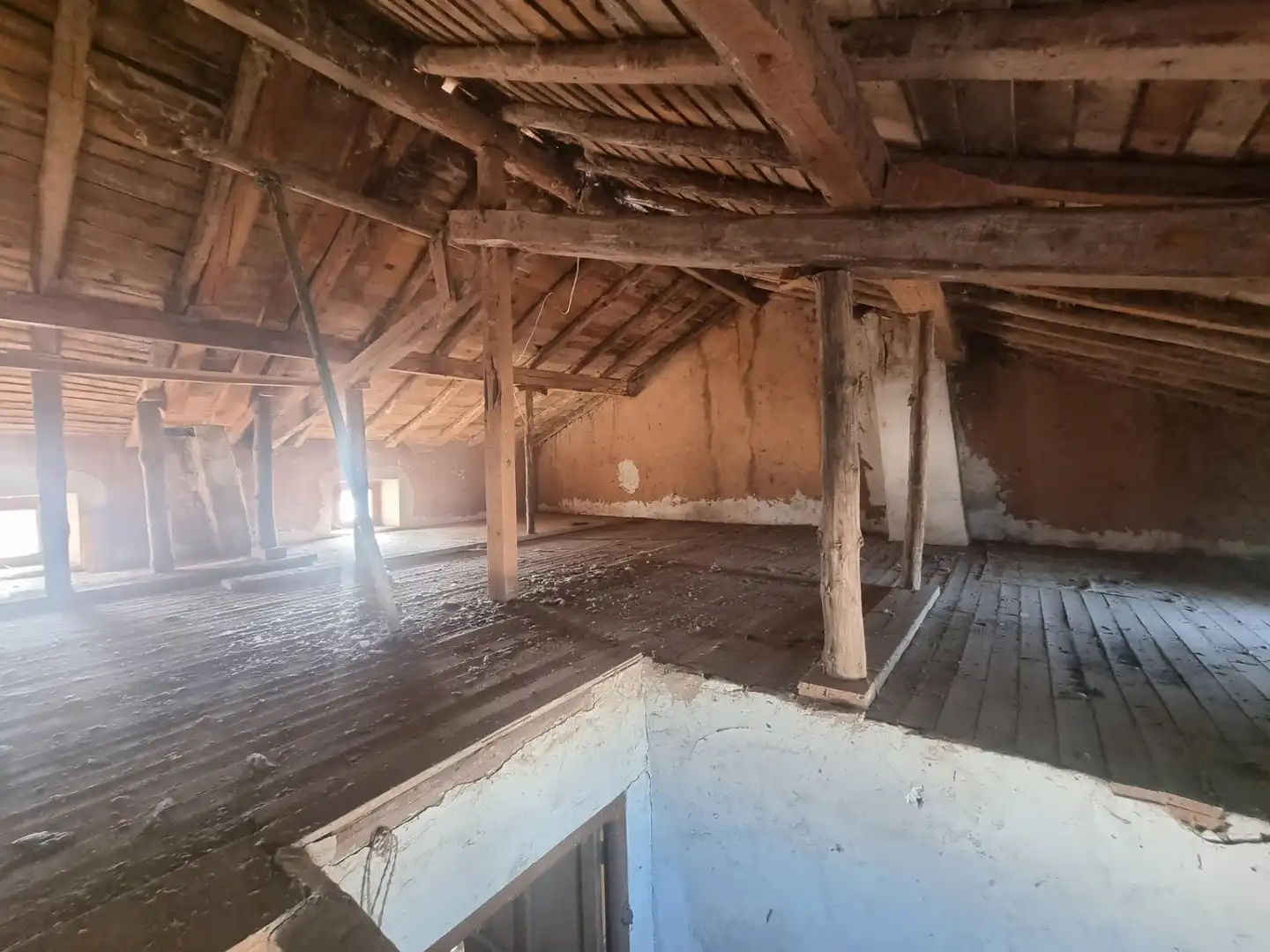 Houses for sale in Villangómez, Burgos
