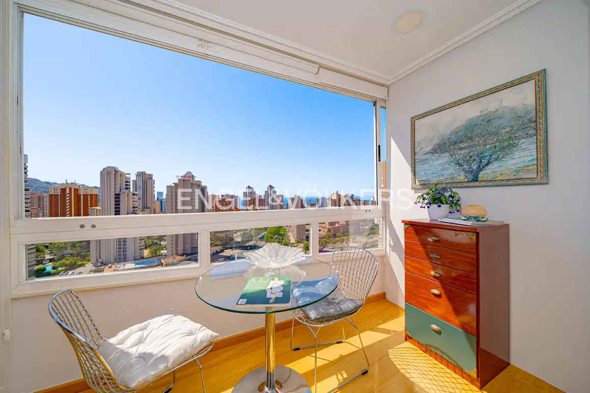Terraza de Apartamento en venta en Benidorm con Aire acondicionado, Trastero y Amueblado