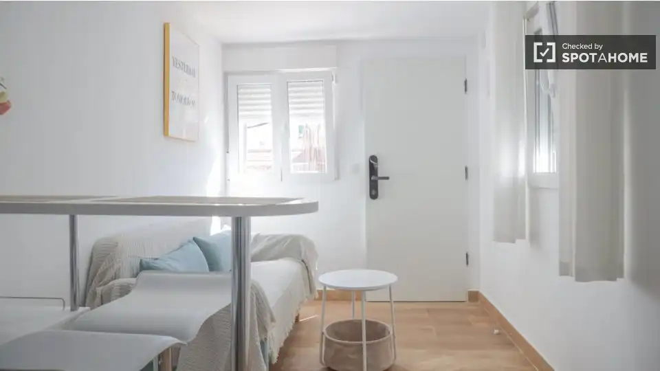Wohnung mit Terrasse zur Miete in Tetuán, imagen 4