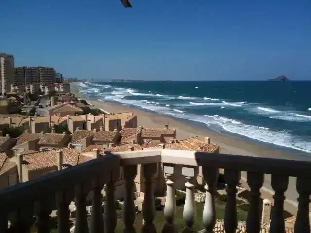 Außenansicht von Wohnung zur Miete in La Manga del Mar Menor mit Schwimmbad, Möbliert und Balkon