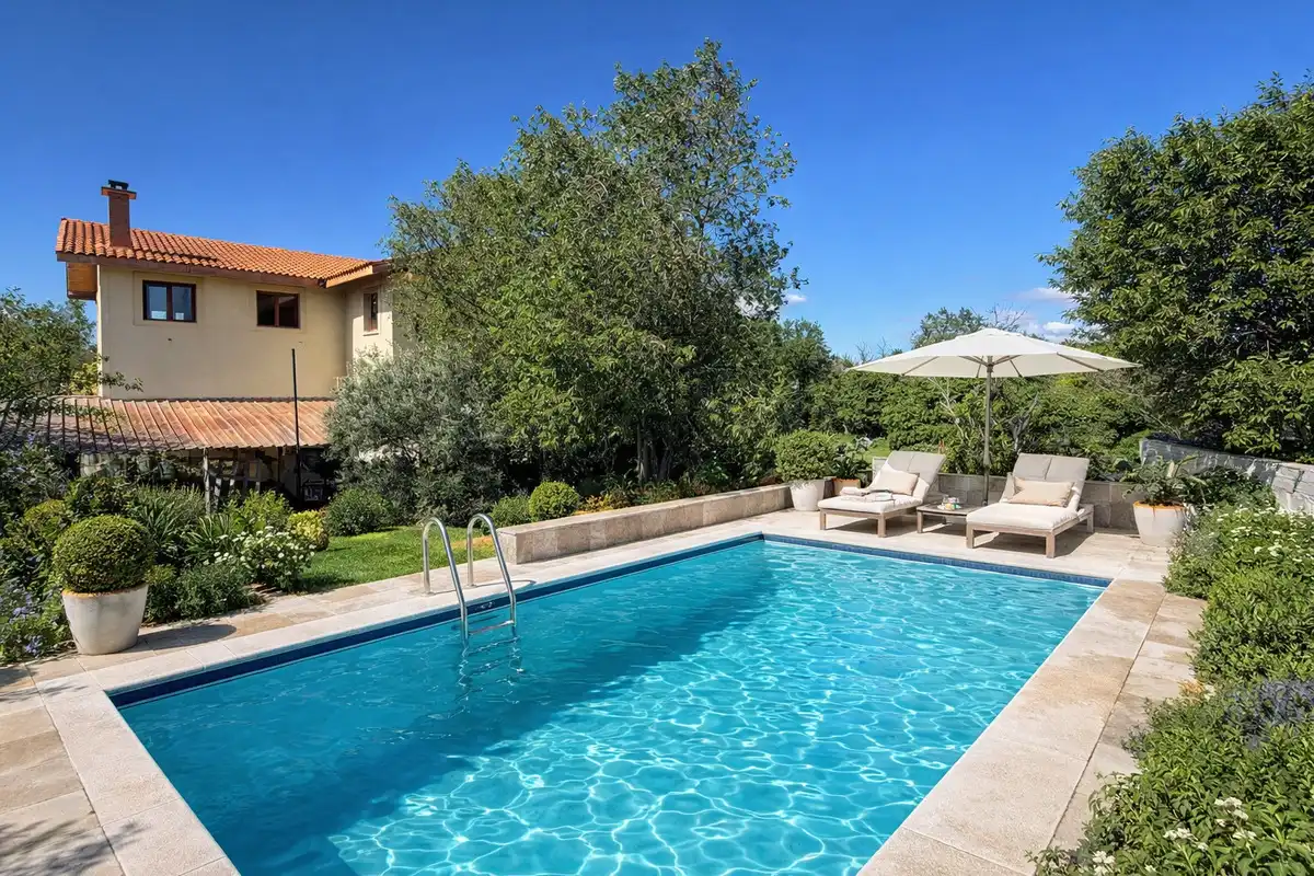 House with terrace for sale in Calle Camino Viejo del Casar