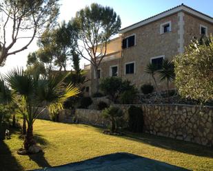 Vista exterior de Casa o xalet en venda en Calvià amb Calefacció, Jardí privat i Terrassa