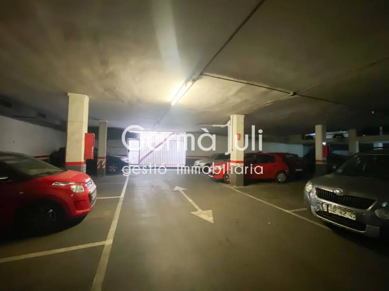 Parkplatz von Garage zum Verkauf in Badalona