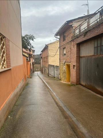 Casa-chalet en Venta en Badarán - CL POSITO en Badarán